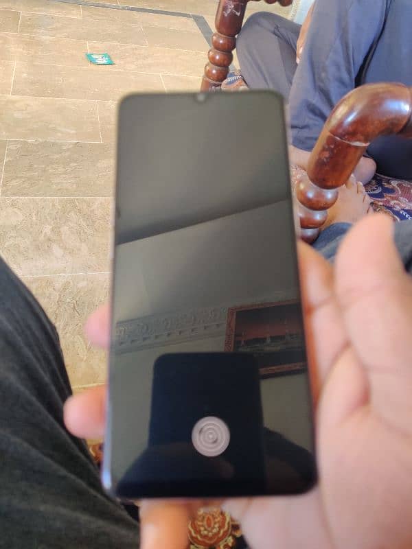 Oppo F17 0