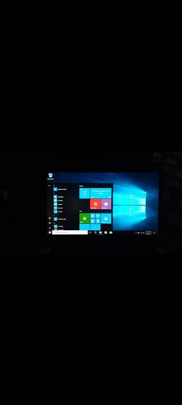 NEC LAPTOP CORE i3 4rth GENERATION. 14inch Screen. battry 2 hours backp 2
