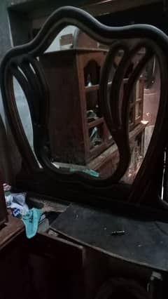 Show case and Dressing