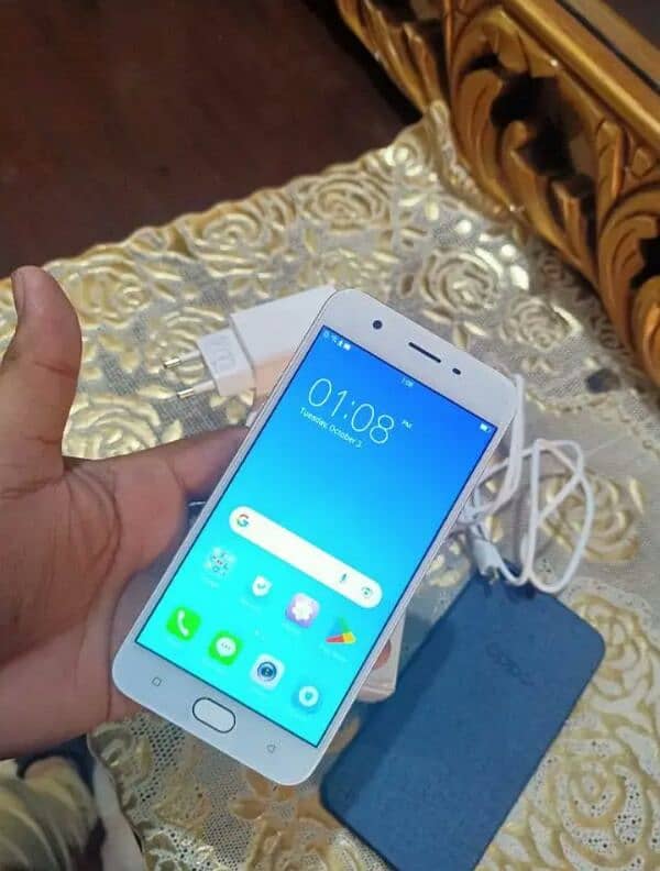 oppo A57 home use mobile 7