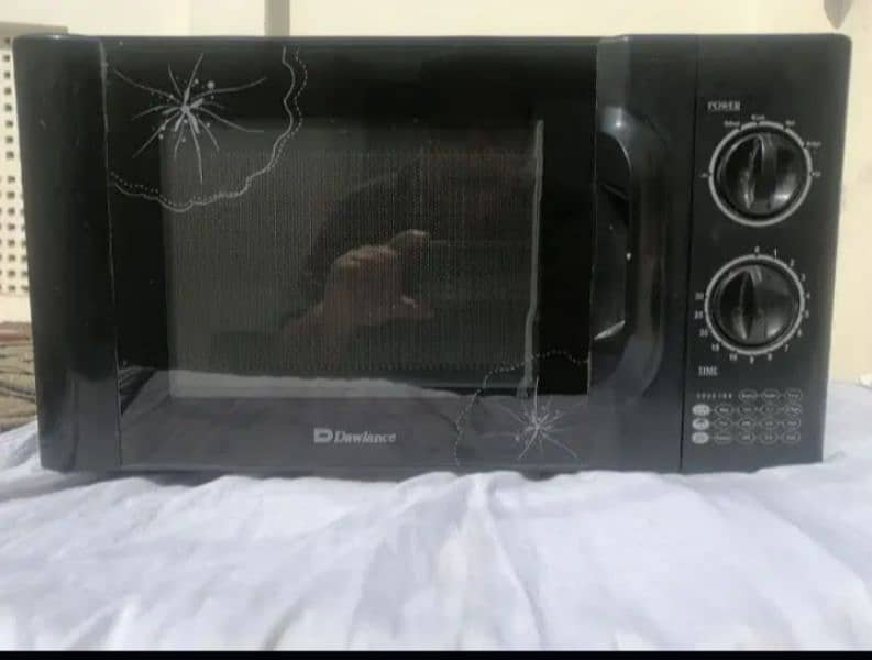 Microwave oven in good condition 0