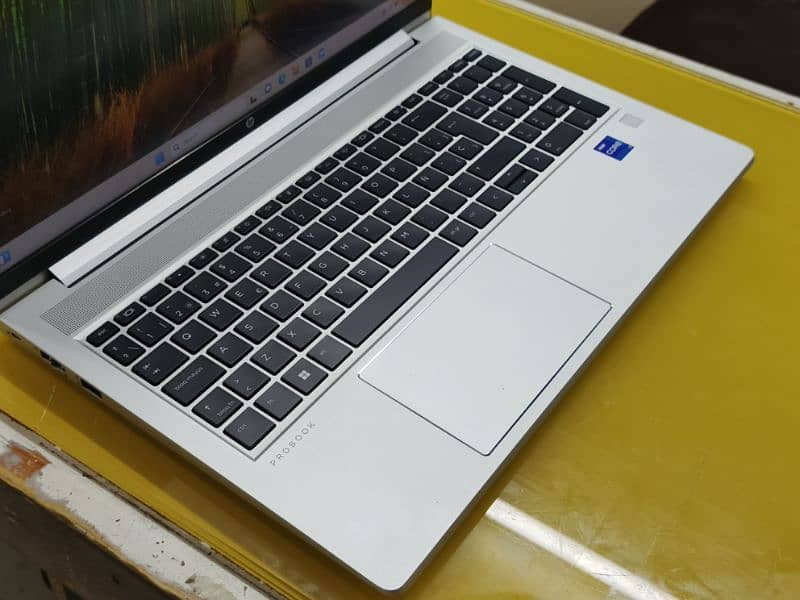 Hp ProBook 450 G8 11th Gen i7 16 Ram 256SSD 1