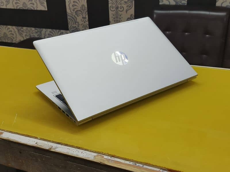 Hp ProBook 450 G8 11th Gen i7 16 Ram 256SSD 4