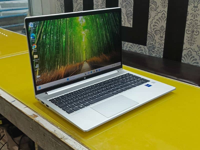 Hp ProBook 450 G8 11th Gen i7 16 Ram 256SSD 5