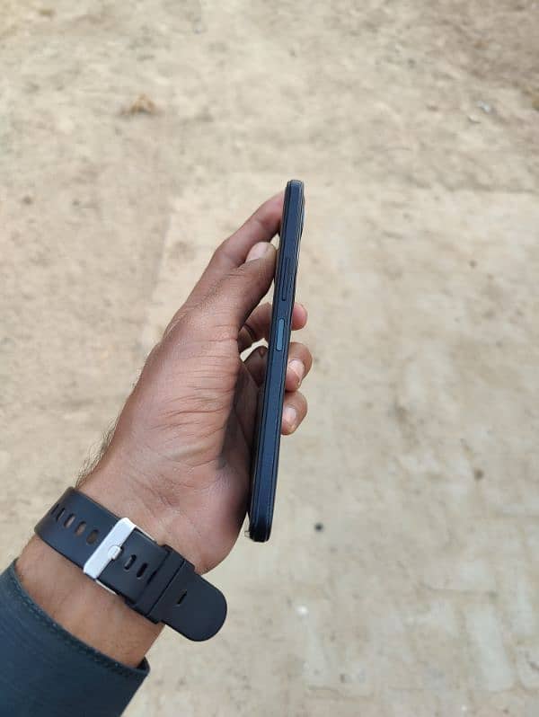 infinix note 11 4/128 3