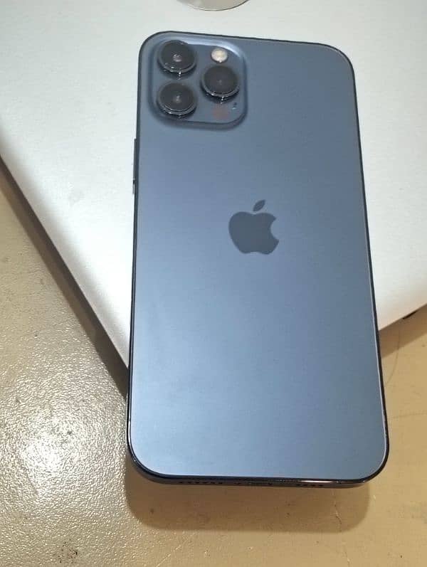 apple iphone 12 pro max  non pta (j. v) in mint condition 0