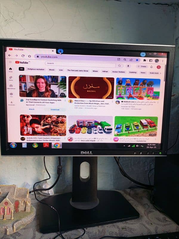 Dell 19" wide neat n clean 3