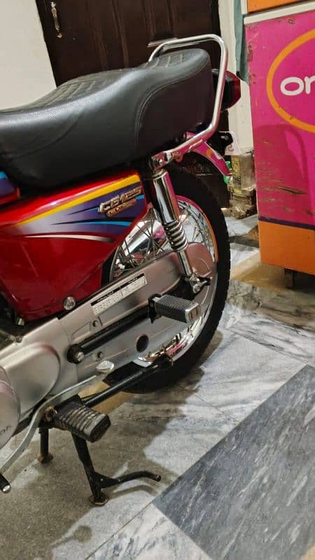 Honda CG 125 2011 model 03357519076Watsapp 2