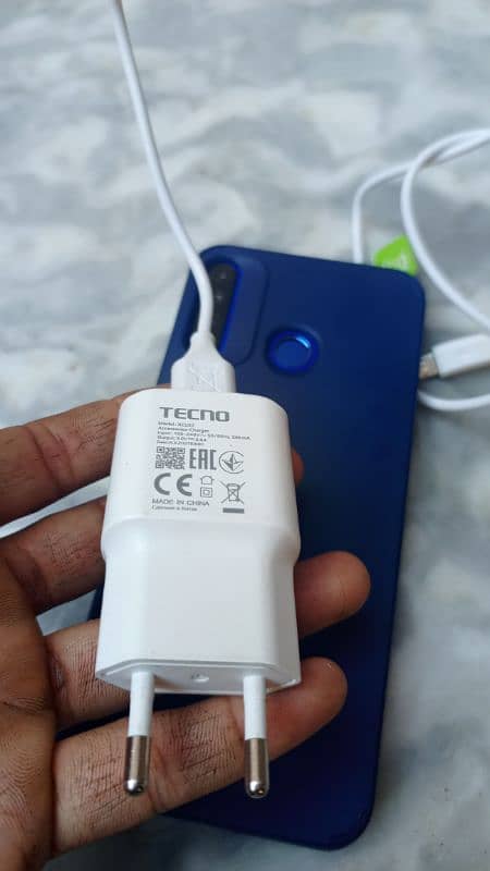 tecno spark 4 ram3gb  rom32gb 0