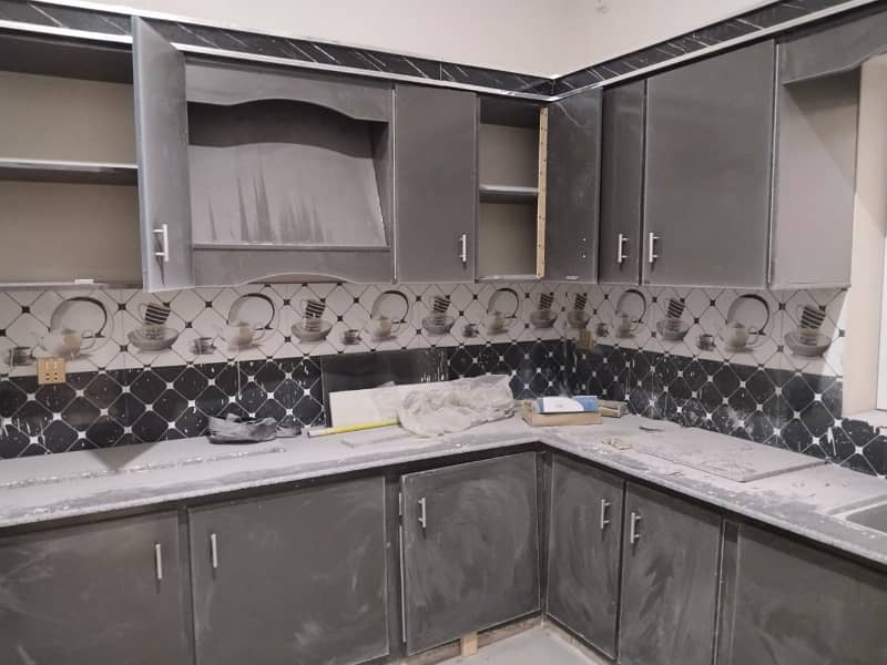 Green town Bwp 5 mrla single story fuly marbl house urgent Sale just 64 lak dmd, 03006803629 8
