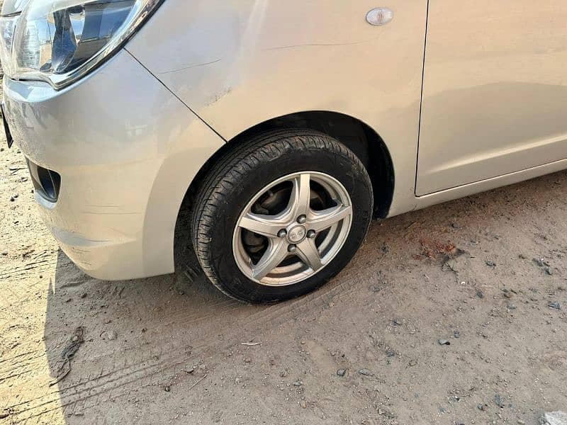 Suzuki Solio 2018 16