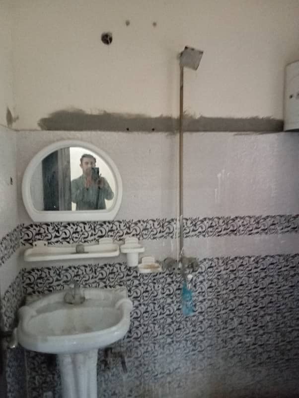 beautiful house khula aur khshada for rent 10