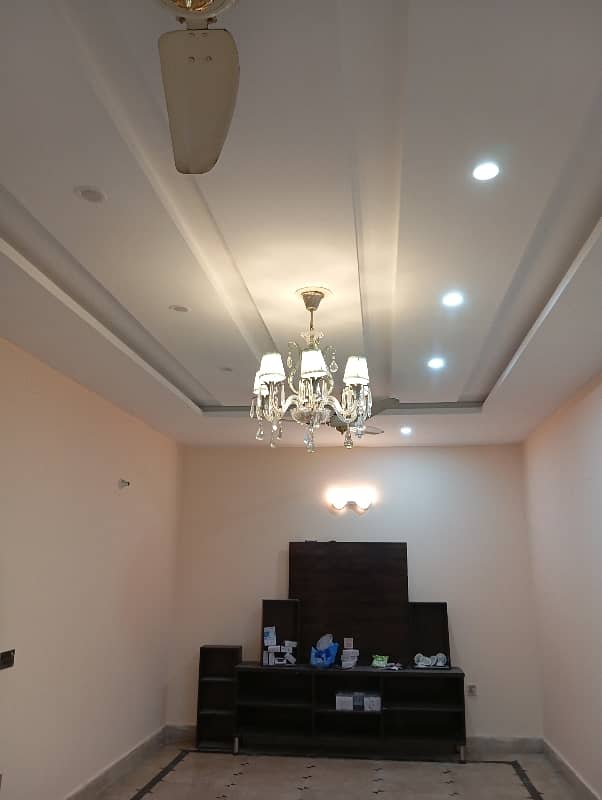 beautiful house khula aur khshada for rent 13