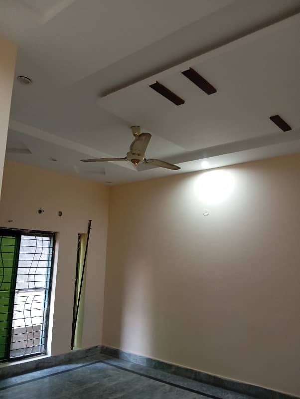 beautiful house khula aur khshada for rent 16