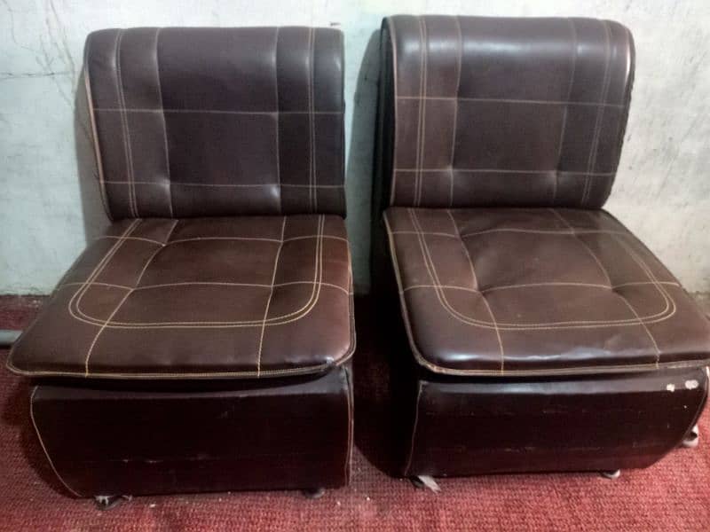office furniture 1 table 2sofa 1 chair 1