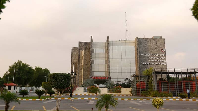 5 Marla Low Cost Plot For Sale In Phase 2 Bahria Orchard Lahore. 5