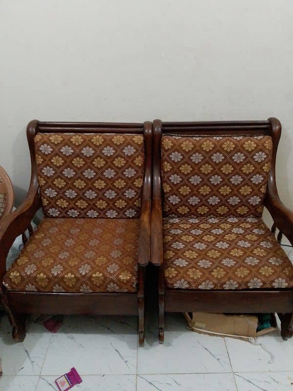 wooden 5 sitter sofa set 1