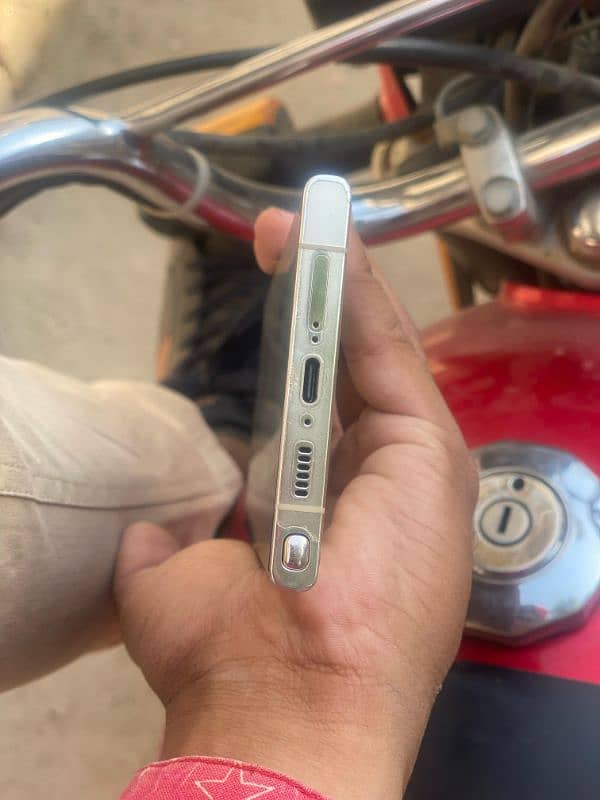 s23 ultra 12/256 gb 3