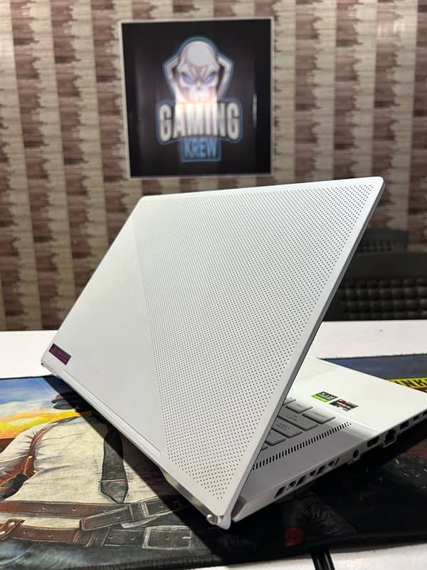 Asus Rog Zephyrus Gaming Laptop 0