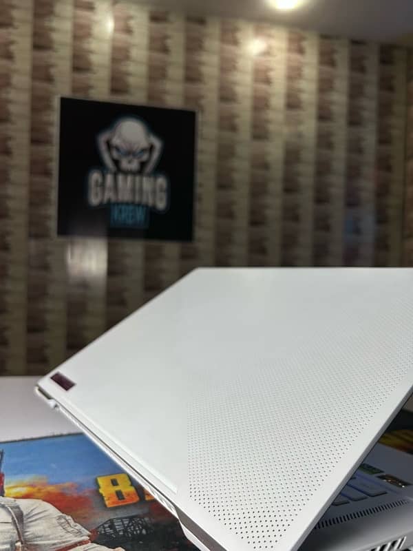 Asus Rog Zephyrus Gaming Laptop 9