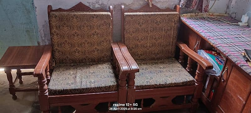 5 sitters sofa 0