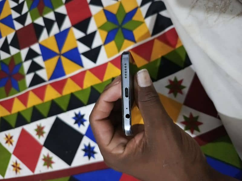 tecno spark 30 pro plus 2