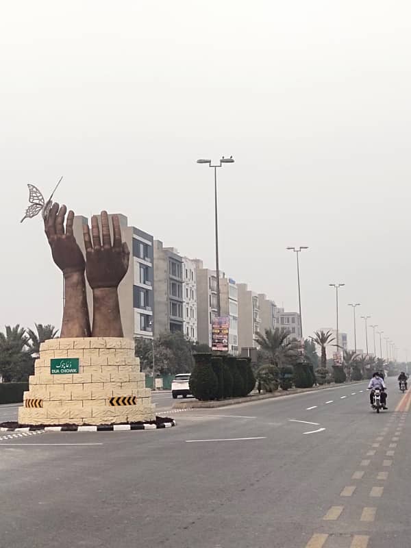 Facing Park Plot For Sale In Bahria Orchard Phase 2 Lahore 14