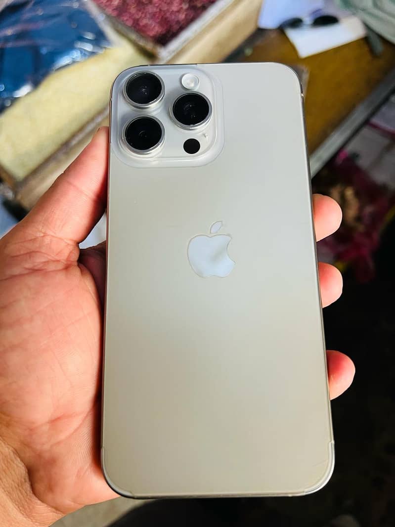 iPhone 15 Pro Max 256GB Dual SIM – Full Box– Non--PTA Natural Titanium 0