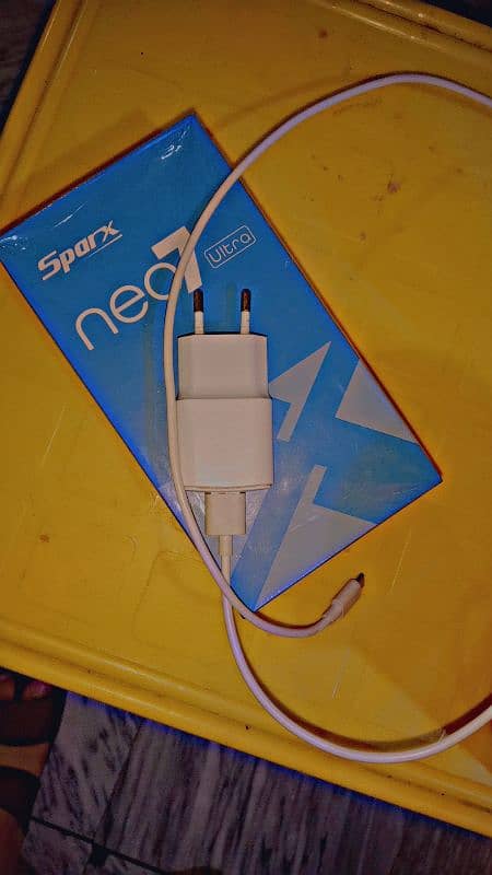 Sparx neo 7 ultra 6Gb Ram 128Gb memory 5