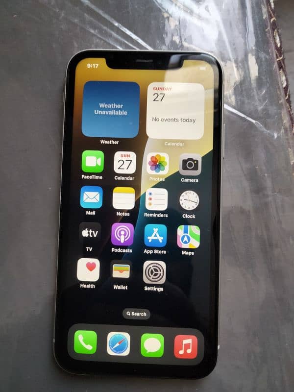 i phone 11 good condition 0