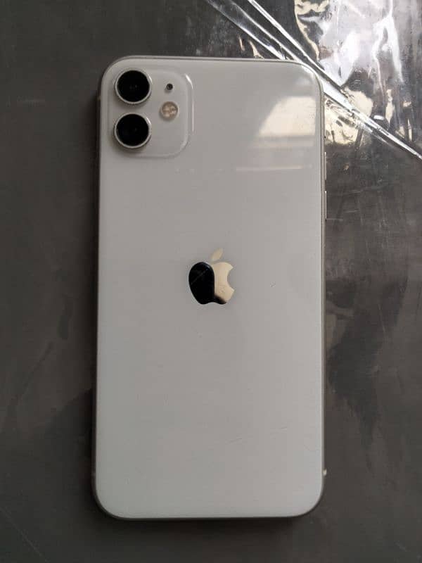 i phone 11 good condition 2