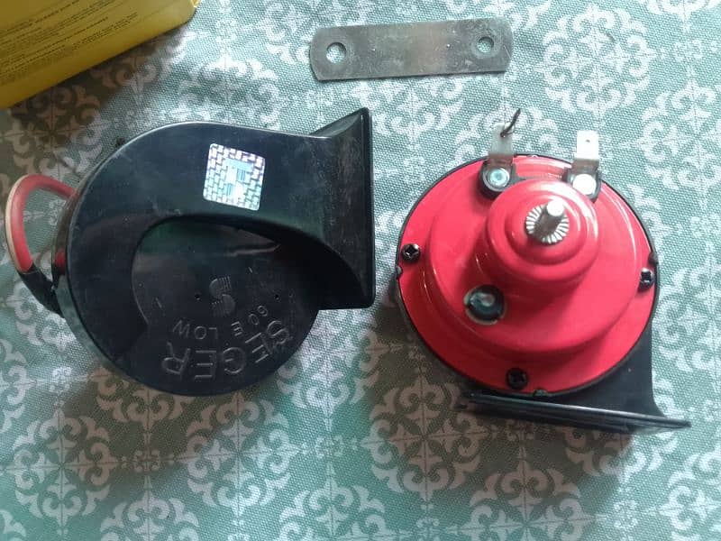 car horn+ car jack 0