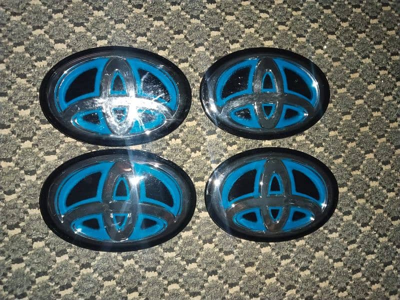 deal in all kinds of car spare parts available 1