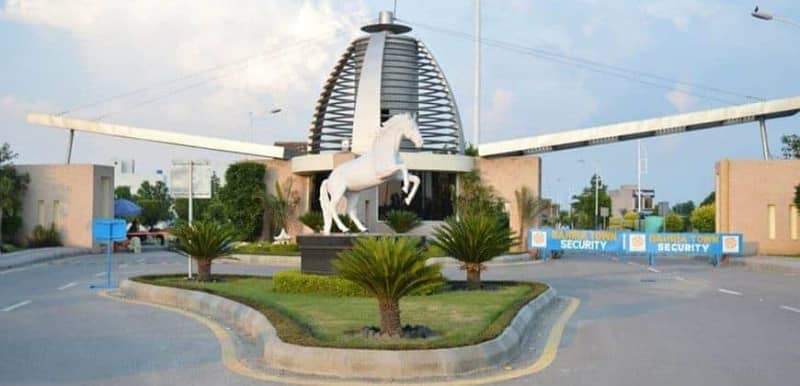 Lowest Price 5 Marla Open Form Plot For Sale IN F 2 Block Phase 2 Bahria Orchard Lahore. 9