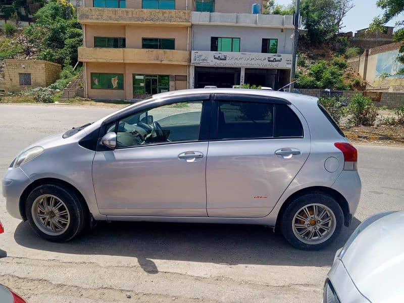 Toyota Vitz 2014 1