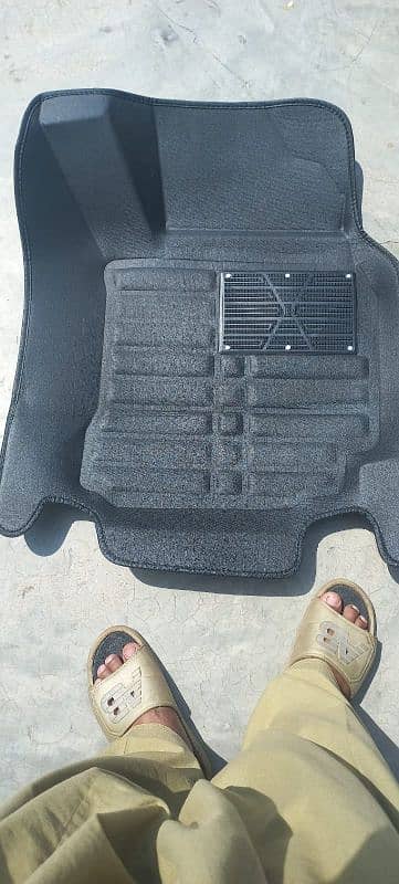 Toyota crollla mates 4