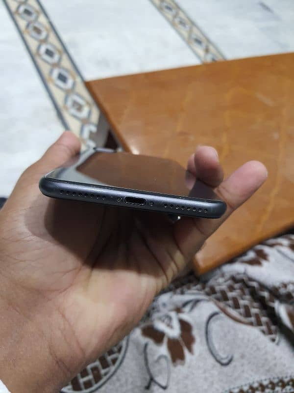 Iphone 8 plus 64gb 92% battery Non pta 10/10 (call me) 3