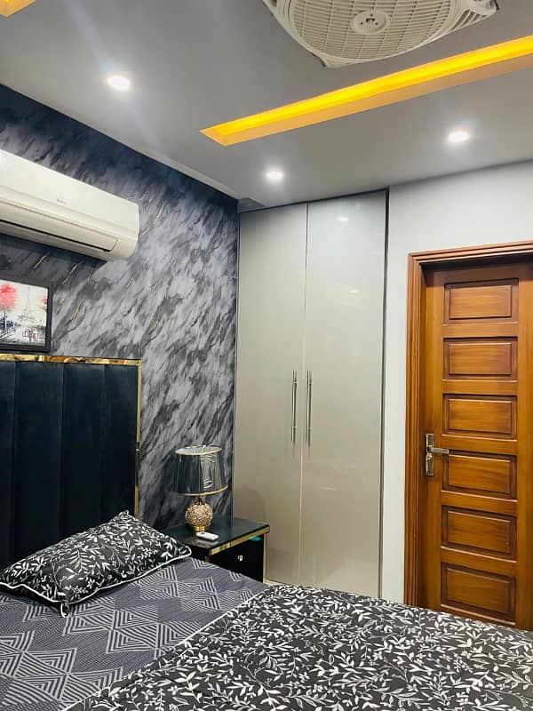 1 BEDROOM FURNISHED APARTMENT IS AVAILABLE FOR RENT IN BAHRIA TOWN SECTOR E LAHORE 5