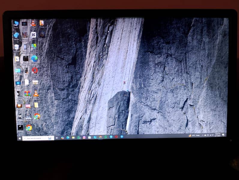 Gaming PC AMD A8 Graphics For Sale 1