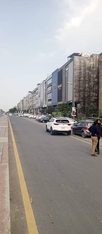 Prime 4 Marla Commercial Plot for Sale High Investment Potential! 2