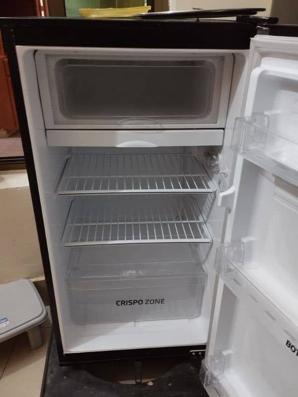 PEL Life Pro Refrigerator 1
