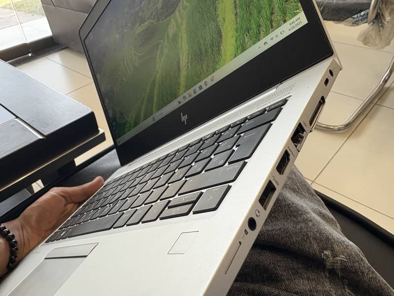 HP EliteBook 830 G6 | Core i7 8th Gen | 13.3" FHD | Slim & Secure 7