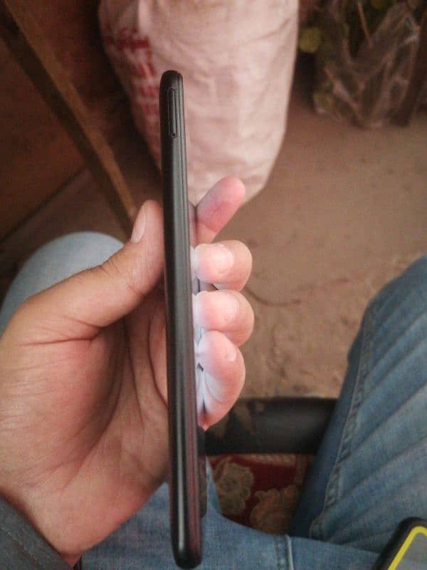 Sumsung Galaxy A02S 3GB Ram 32 Memory 4