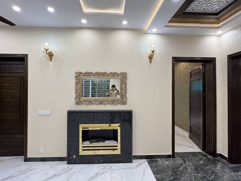 1 Kanal Brand New Luxury House For Sale In Wapda Town Phase 1, Lahore 12