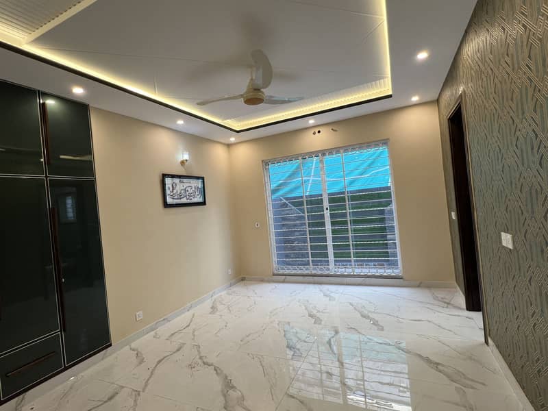 1 Kanal Brand New Luxury House For Sale In Wapda Town Phase 1, Lahore 13