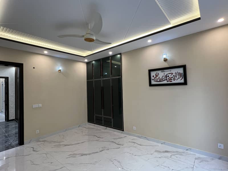 1 Kanal Brand New Luxury House For Sale In Wapda Town Phase 1, Lahore 16