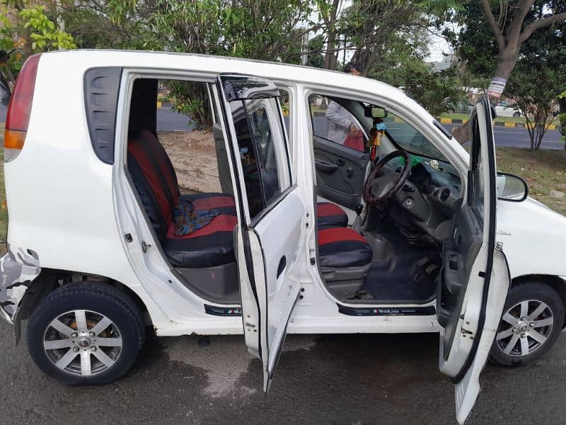 Hyundai Santro 2001 3