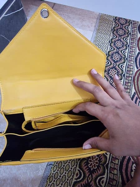 STUNNING YELLOW HANDBAG WITH A SHOULDER LONG HANDLE 1