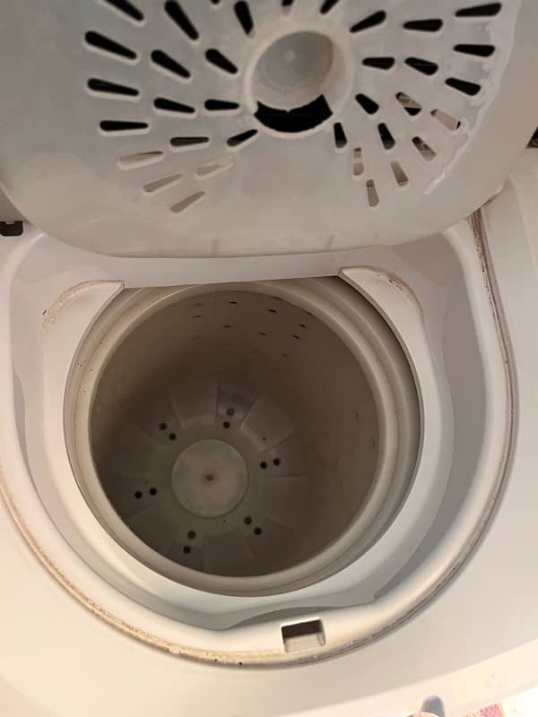 Dawlance top load Washing machine and dryer DW 6550 3