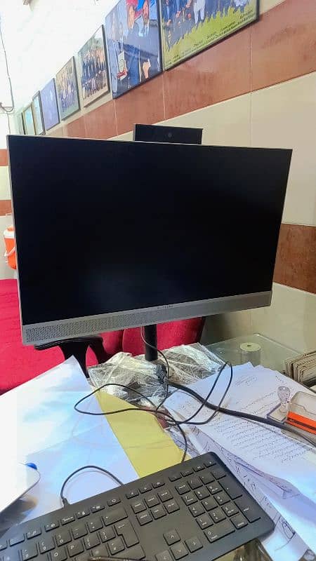 HP Eliteone 800 G4 All in one PC 0